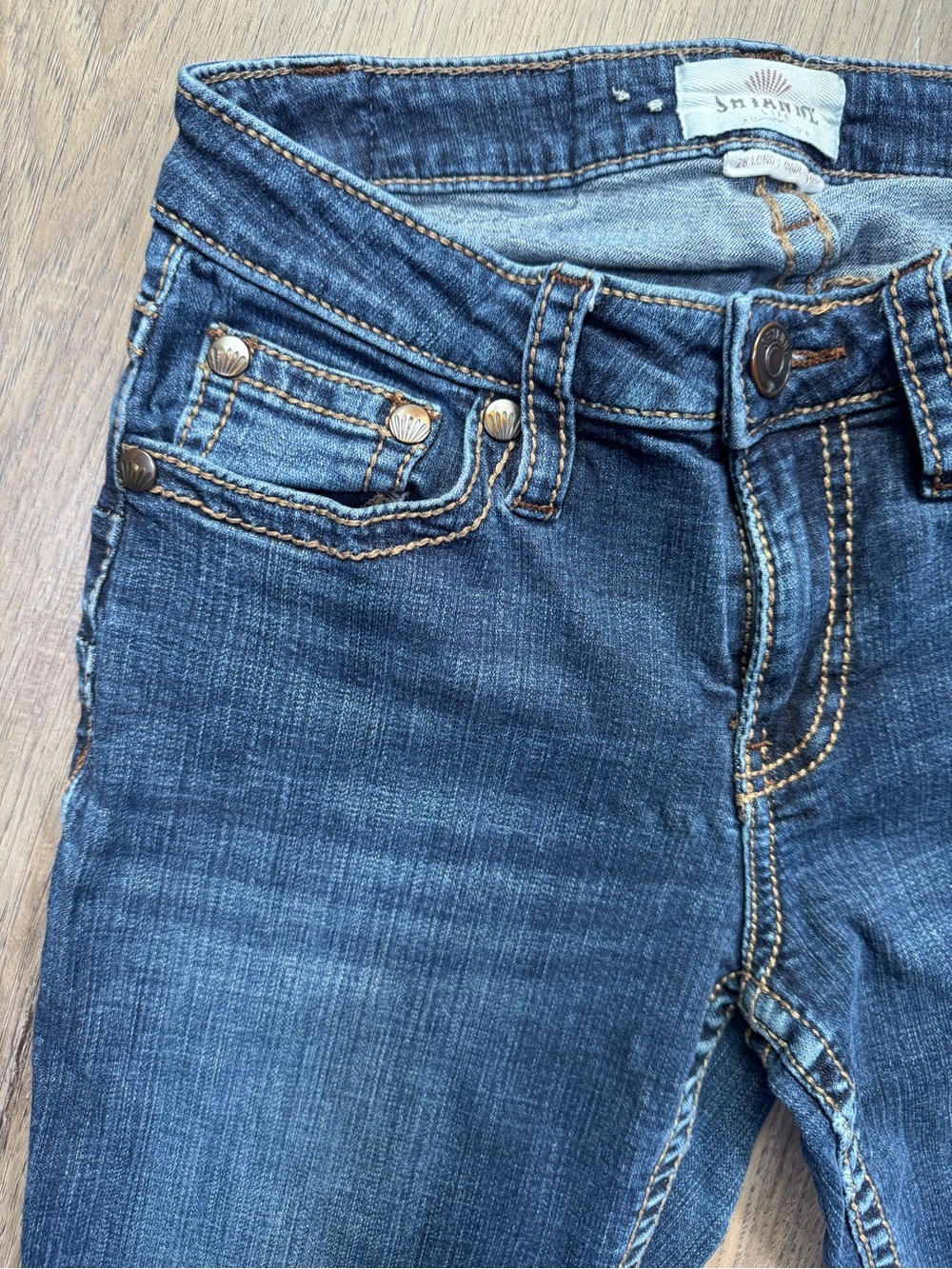 Shyanne Women's Medium Blue Bootcut Denim Jeans - Size 28W x 36L - Picture 7 of 16